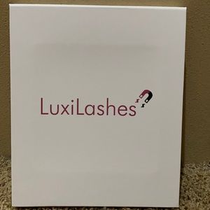 Magnetic LuxiLashes